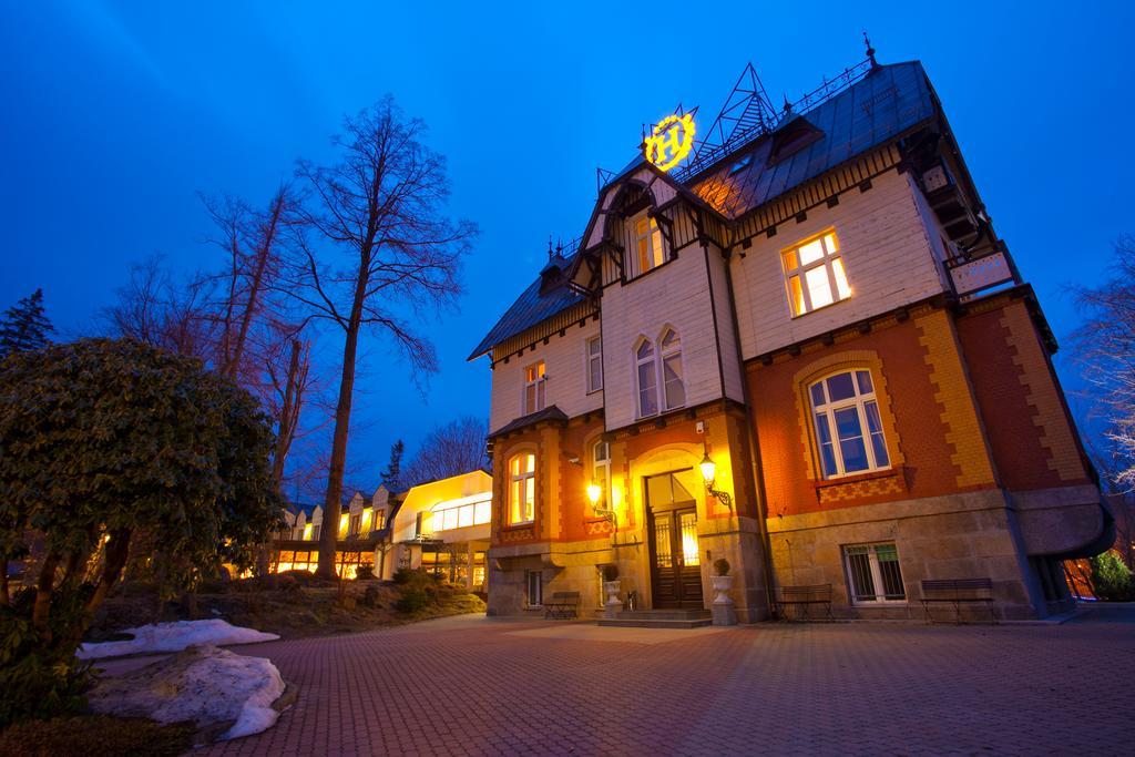 Hotel Szrenicowy Dwor Шклярська Поремба Екстер'єр фото