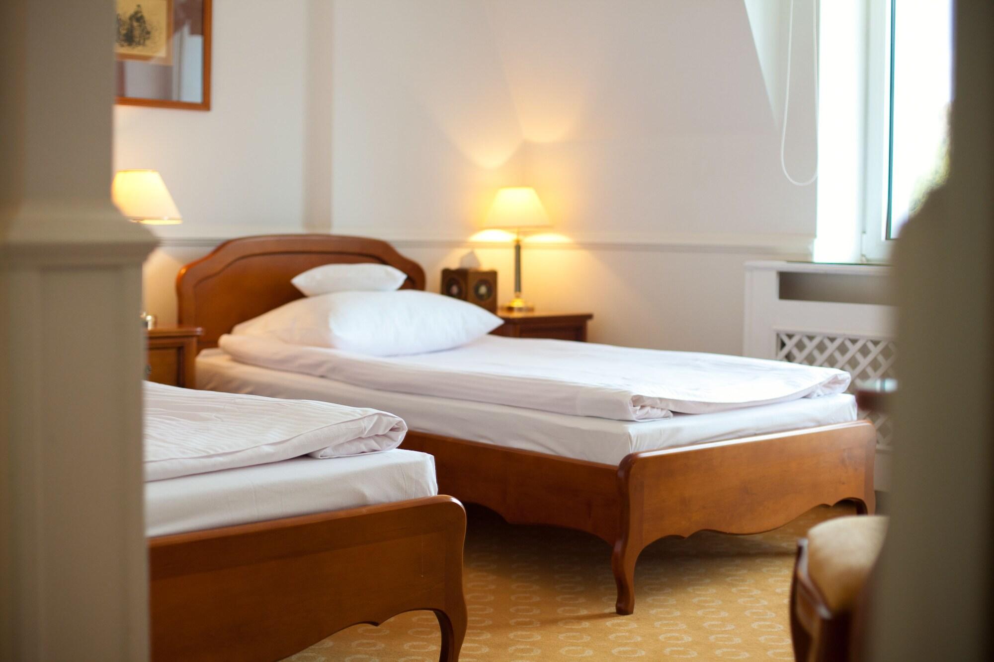 Hotel Szrenicowy Dwor Шклярська Поремба Екстер'єр фото