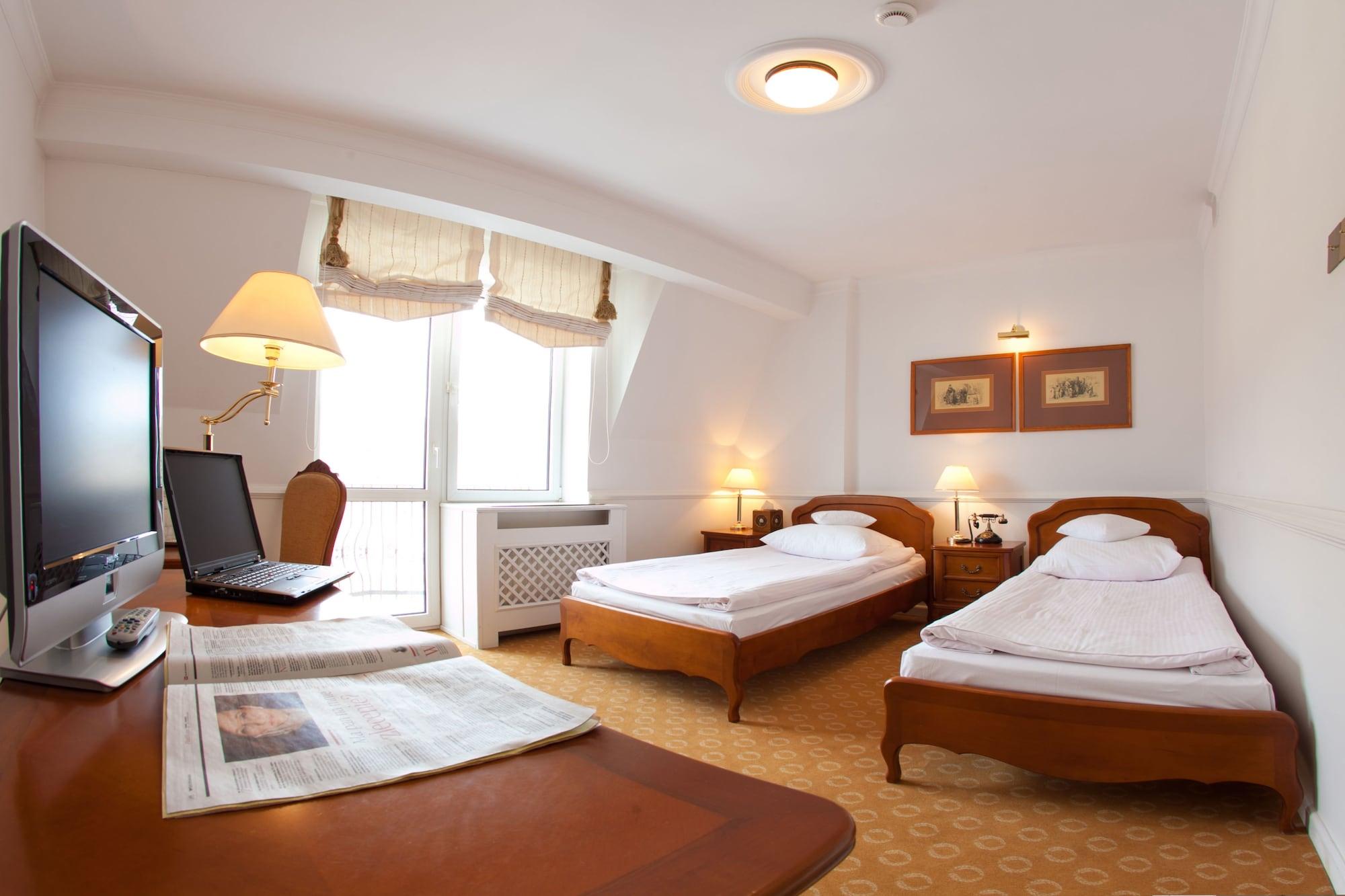 Hotel Szrenicowy Dwor Шклярська Поремба Екстер'єр фото