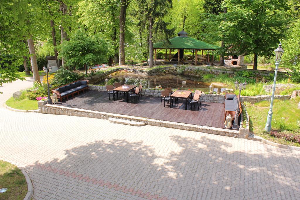 Hotel Szrenicowy Dwor Шклярська Поремба Екстер'єр фото