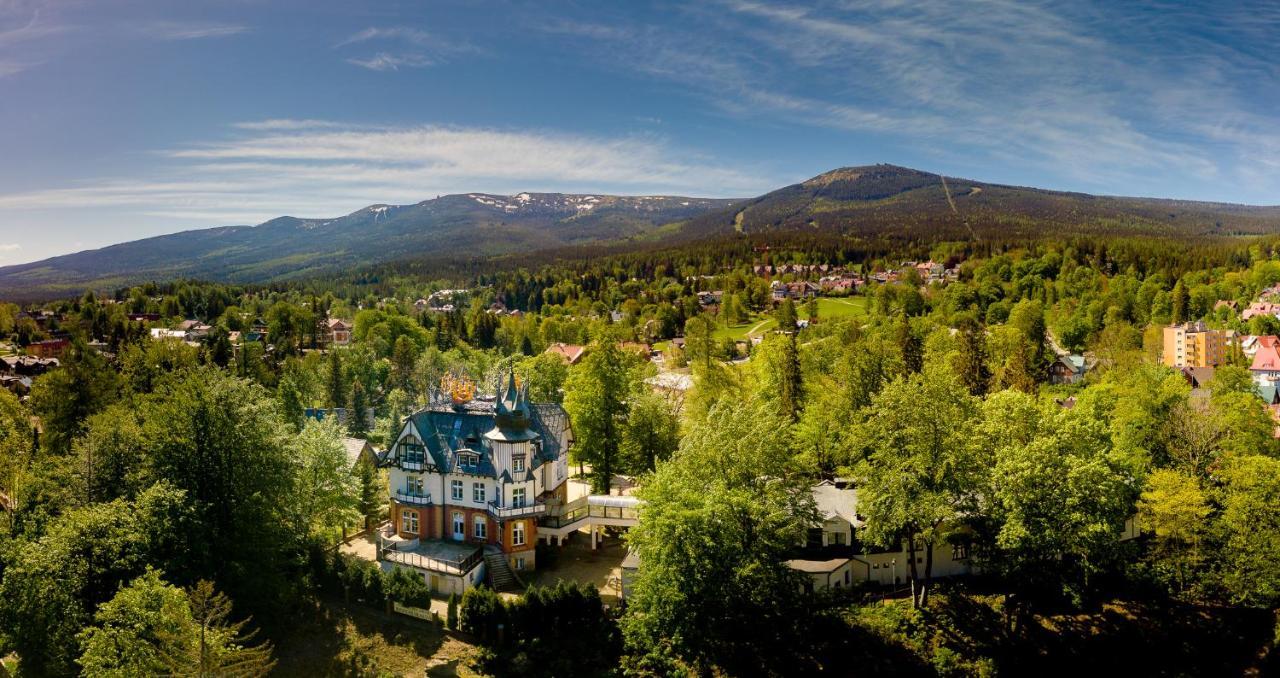 Hotel Szrenicowy Dwor Шклярська Поремба Екстер'єр фото