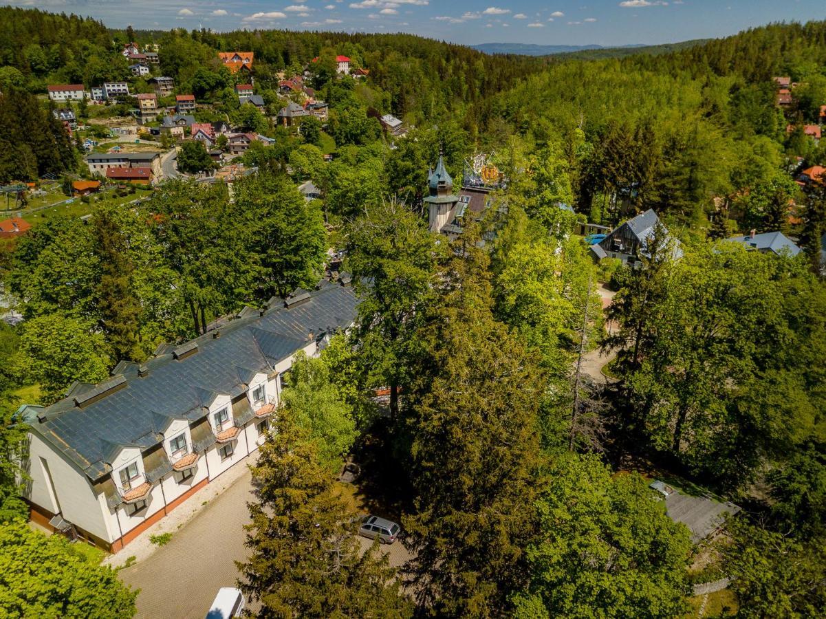 Hotel Szrenicowy Dwor Шклярська Поремба Екстер'єр фото