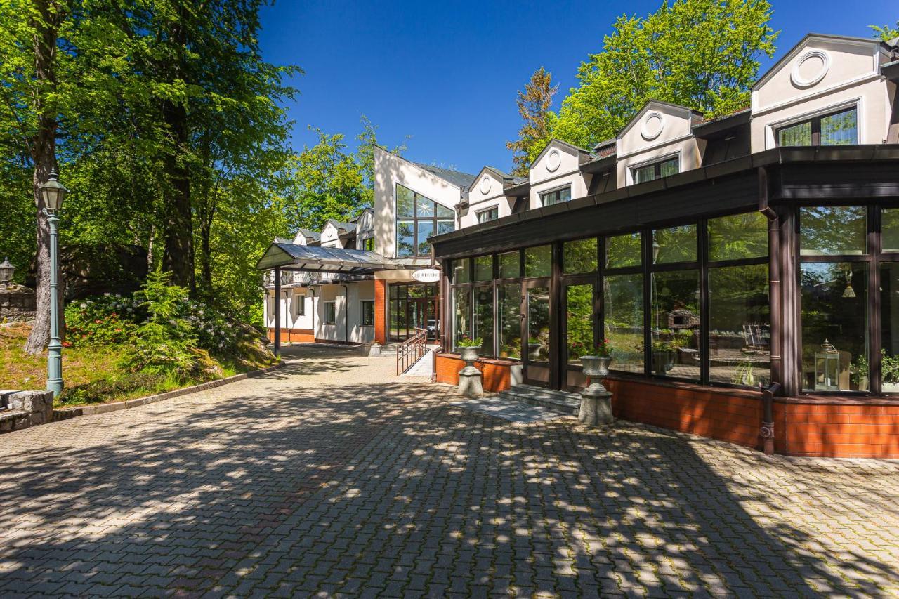 Hotel Szrenicowy Dwor Шклярська Поремба Екстер'єр фото