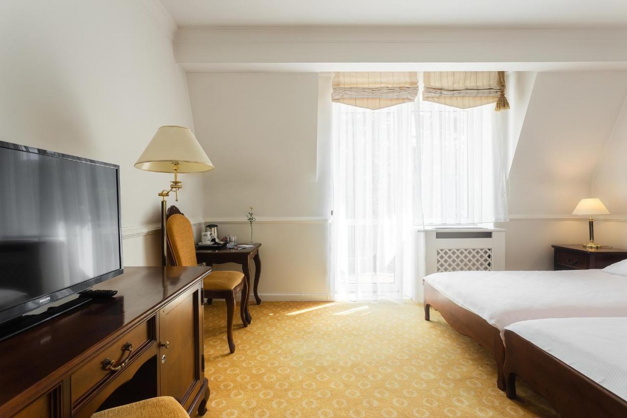 Hotel Szrenicowy Dwor Шклярська Поремба Екстер'єр фото